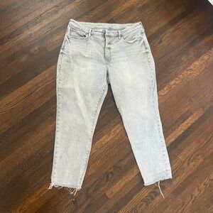 Old Navy Curvy Straight Jeans